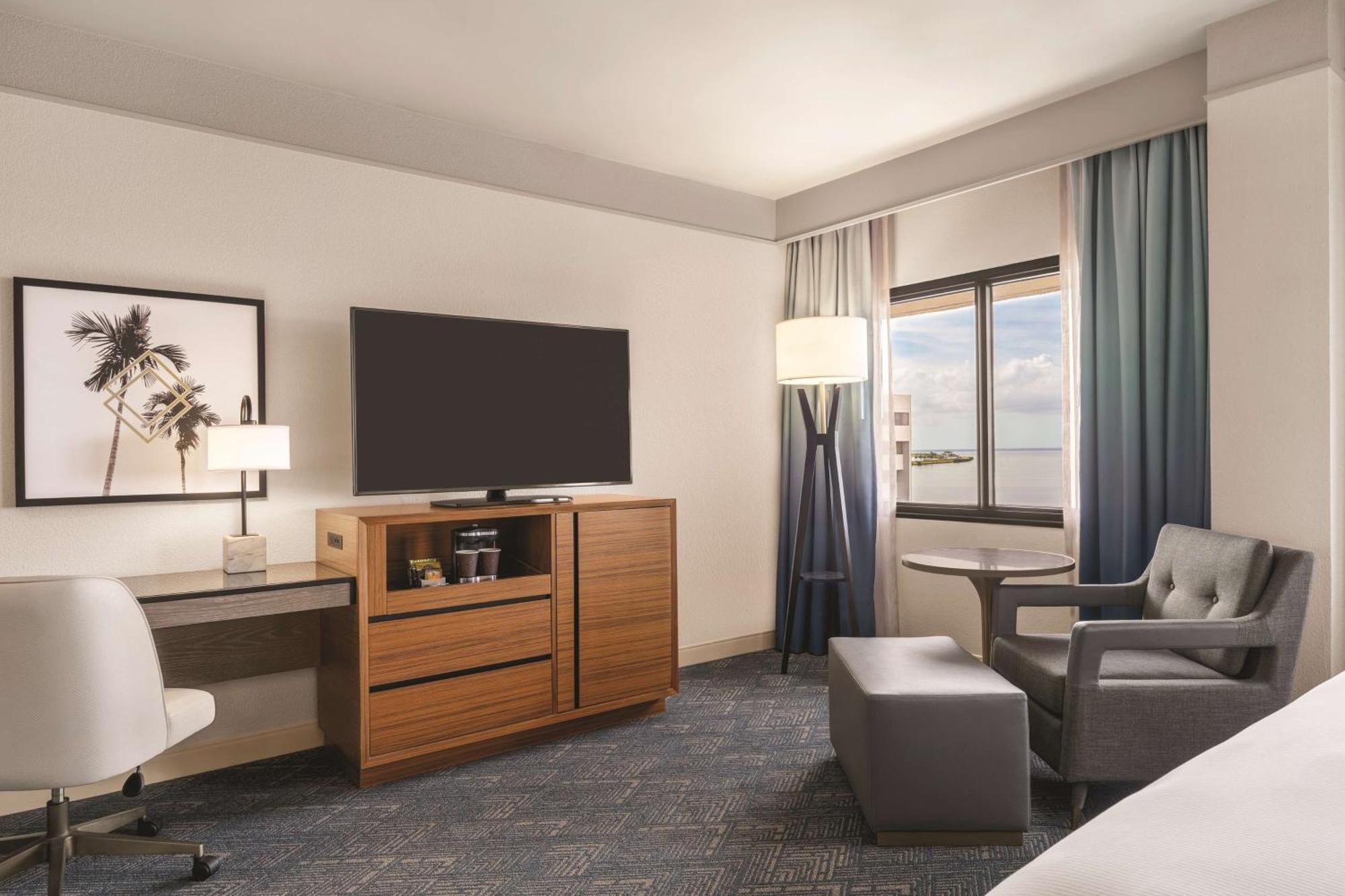 Doubletree By Hilton Tampa Rocky Point Waterfront Ξενοδοχείο Εξωτερικό φωτογραφία