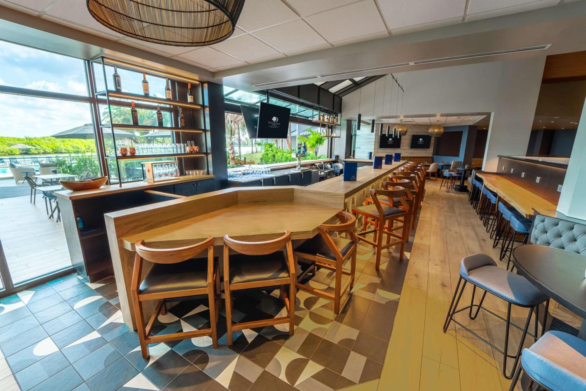Doubletree By Hilton Tampa Rocky Point Waterfront Ξενοδοχείο Εξωτερικό φωτογραφία