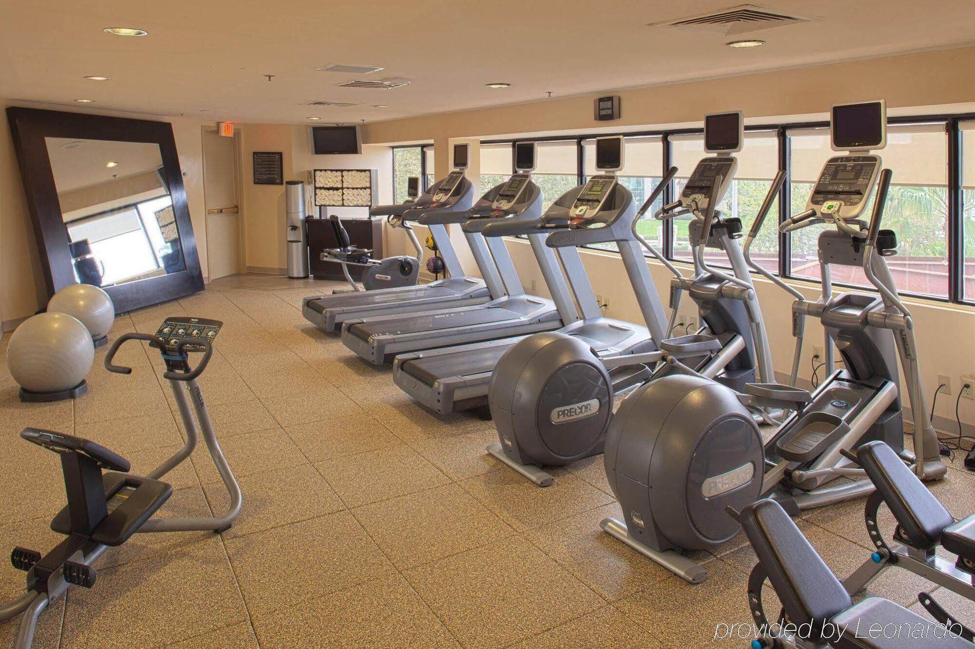 Doubletree By Hilton Tampa Rocky Point Waterfront Ξενοδοχείο Εξωτερικό φωτογραφία